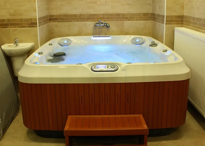 Chata Ski Лоучна-под-Клиновцем